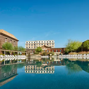Hotel Portaventura Gold River: Theme Park Access Included